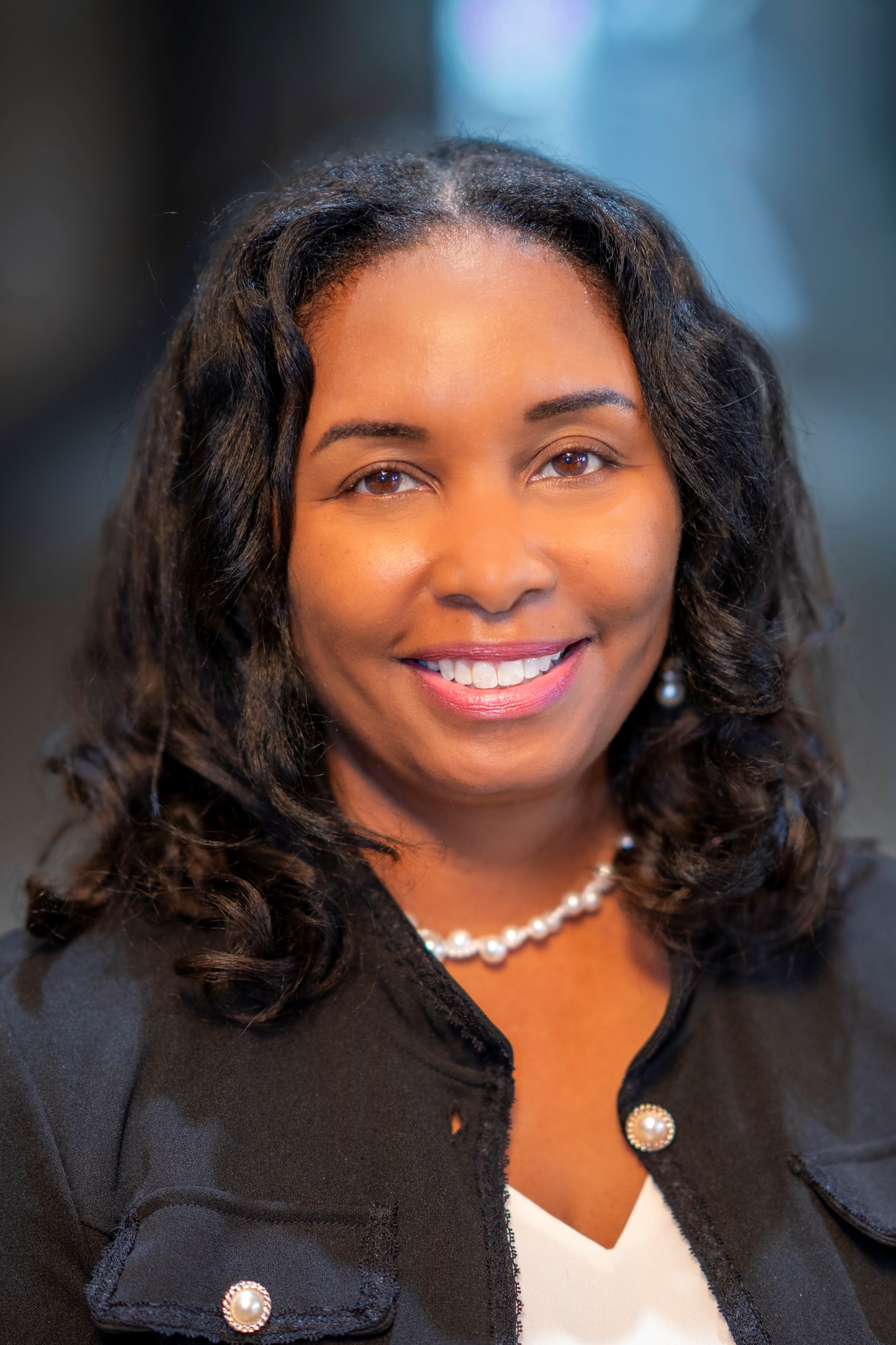 Tami Bolder  headshot rcvd 41526.jpg